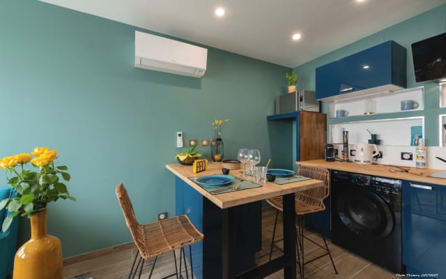 NEW!APT. 4* STANDING 2 PERS. ROYAN - IN STRANDNÄHE
