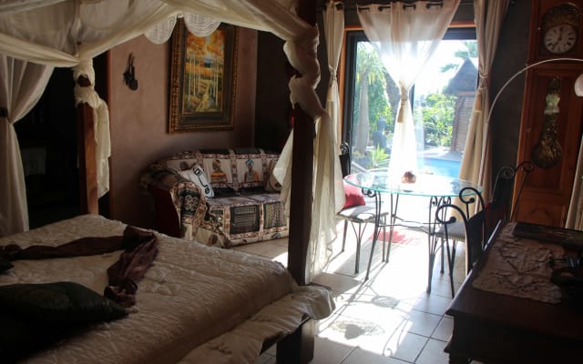 LODGE " LE PALISSANDRE"