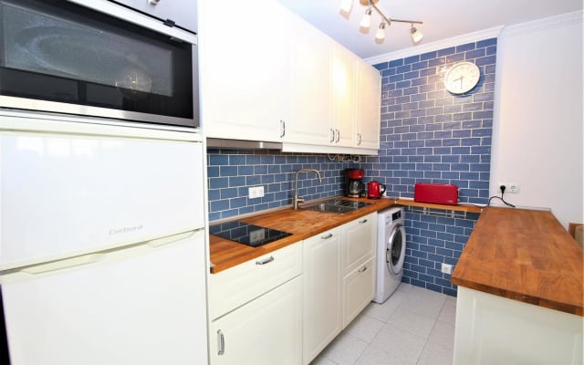 Apartamento de alta qualidade com vista para o mar, ar condicionado e piscina aquecida - Foto 8