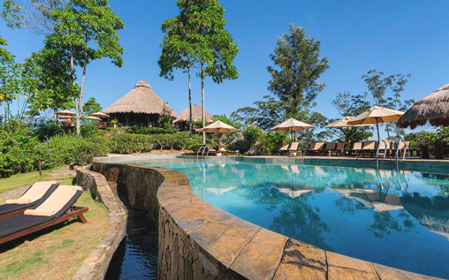 98 Acre Resort