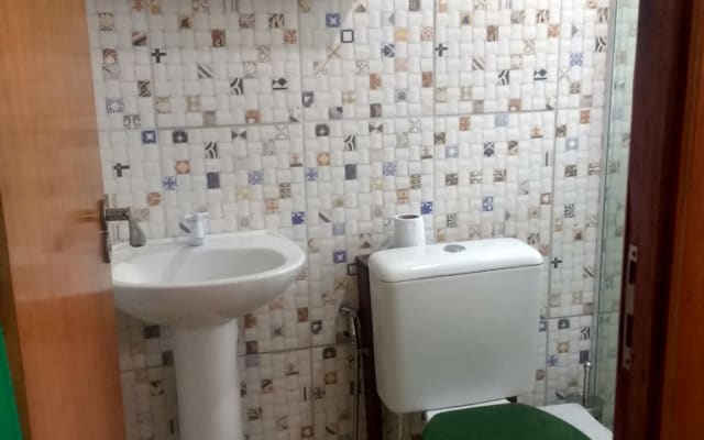 Harmony JKL suite container verde