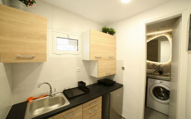 Cosy Studio 4U/ Gazi-Center Athens