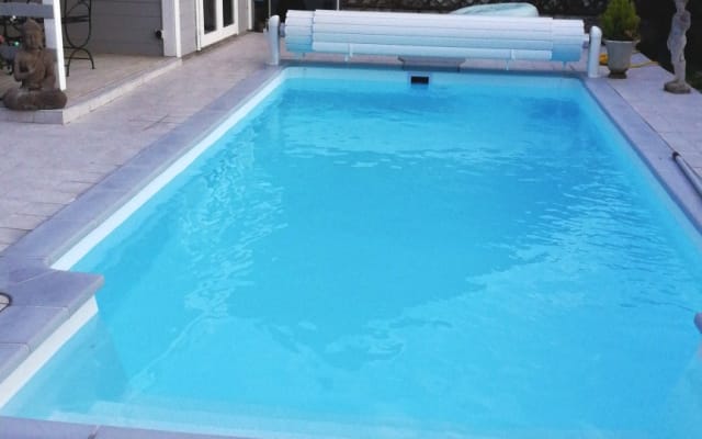 House with swimming pool