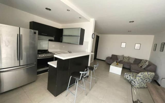 Condominio mejor situado con piscina y gimnasio