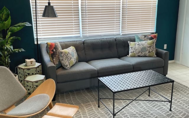 Mid-Century Charm | Walk to Beach | Work Ready