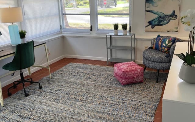 Mid-Century Charm | Walk to Beach | Work Ready