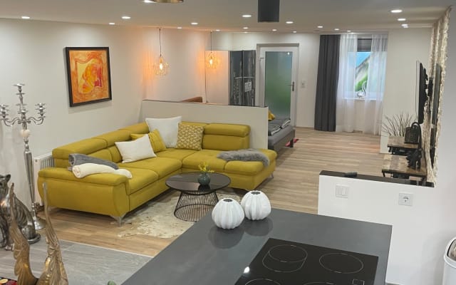 Außergewöhnliche Kellerloft
