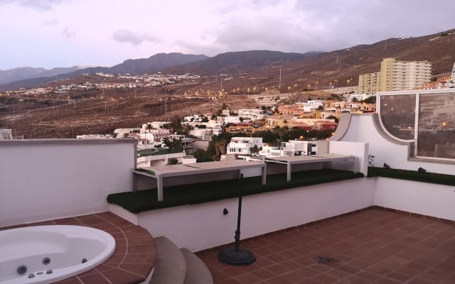 Habitación en planta con vistas y jacuzzi