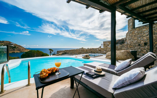 Beyond Beachfront Super Paradise Villa