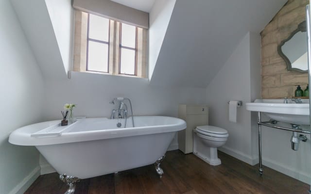 Cotswold Luxury Coach House - ideal para parejas, con carga EV