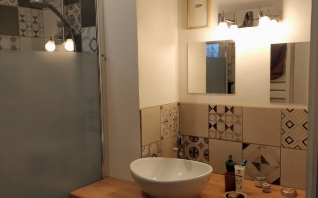 Zimmer in gemütlicher Grenobler Wohnung mit Blick auf die Berge - Foto 13