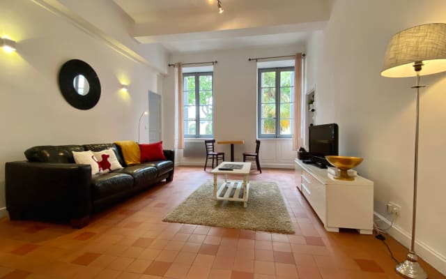 60m2 apartment Carcassonne downtown