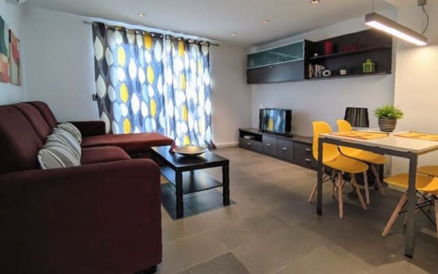 BIG TERRACE CENTRAL PENTHOUSE, NICE AND MODERN, 2 min FROM THE BEACH - Picture 5