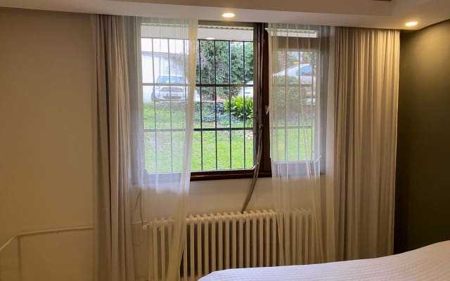 Habitación privada con baño propio en Bagdad Avenue