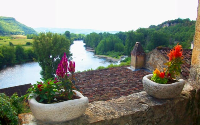 In the heart of the medieval village of Beynac,