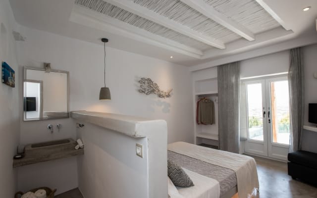 Leonidas's listing on misterb&b - Bedroom 1