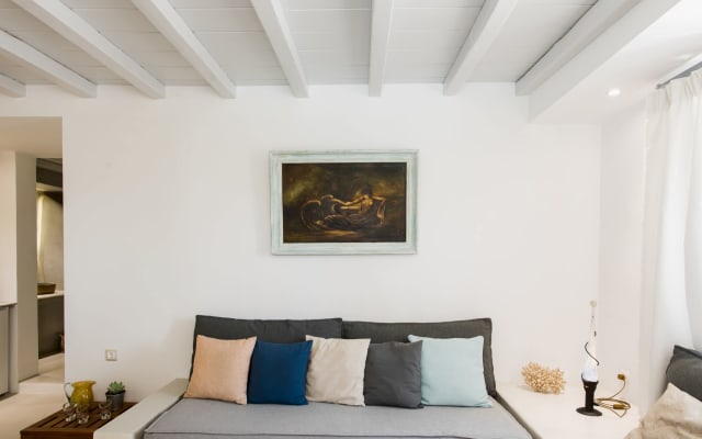 Leonidas's listing on misterb&b - Living room