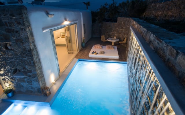 Suite Deluxe con piscina exterior privada