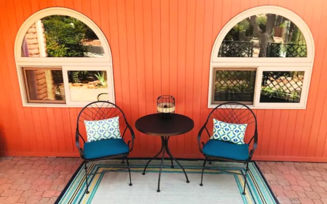 Clean Cozy Comfort, Hikers Paradise, Red Rock Views