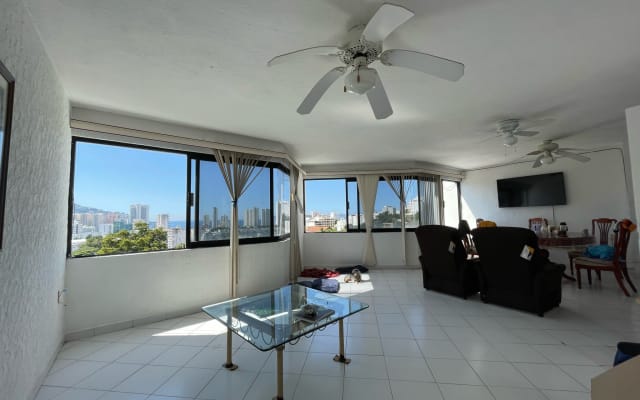 Excelente apartamento com uma bela vista para o mar perto da praia