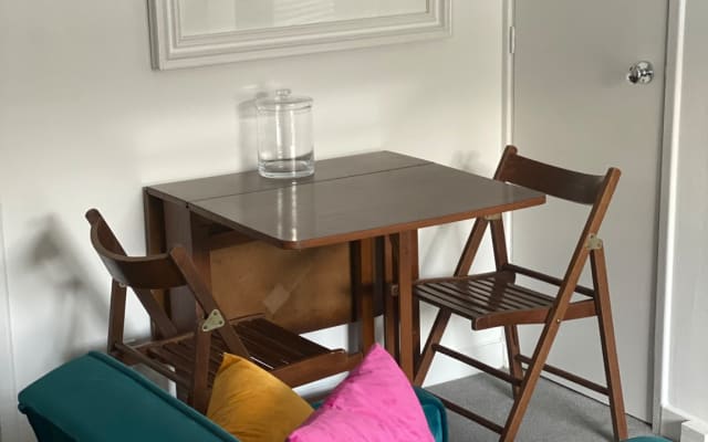 2 Bedroom Flat in Tulse Hill with parking (one car) - Picture 19