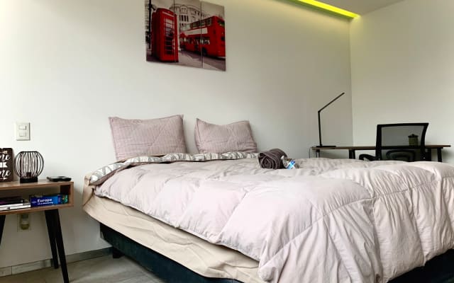 Beautiful BRAND NEW bedroom in Colonia Del Valle Norte CDMX
