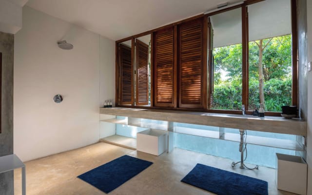 Villa privée de luxe avec piscine à débordement et vue sur l'océan - Photo 17