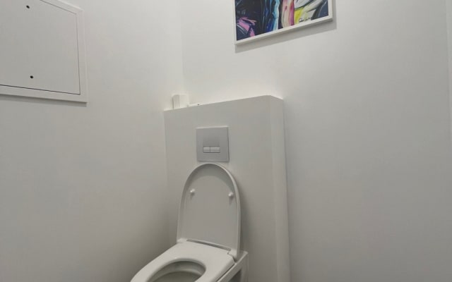 Private room in new residence