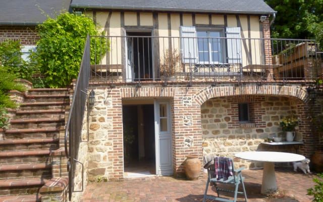 GERBEROY, listed village, one and a half hours from PARIS, "LA...