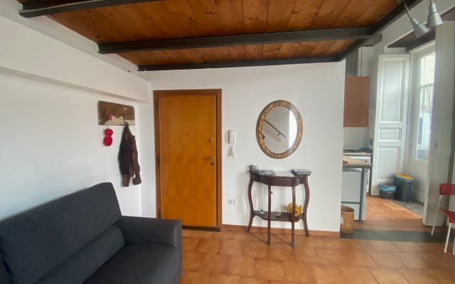 La casa sul comò. Helles und geräumiges Studio. - Foto 25