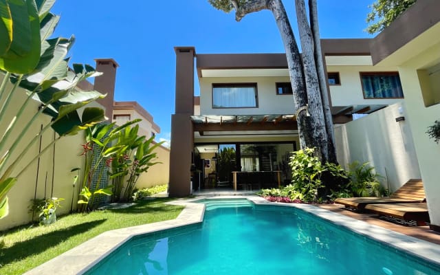 Vila Jatoba, private pool, 2 walking minutes from the beach