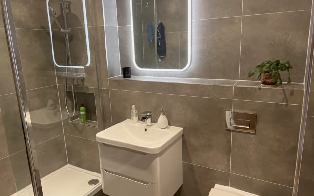 Privatzimmer zu vermieten