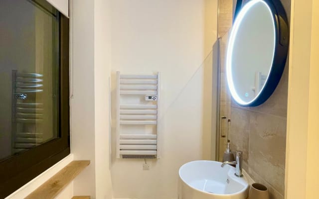 Quarto A oficina do oleiro, Alojamento e pequeno-almoço na Provença