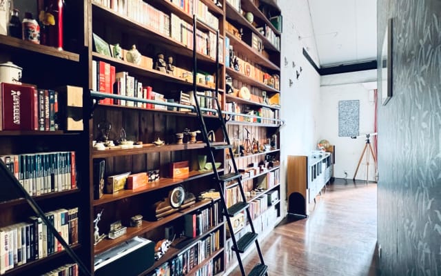 Historic Chocolate factory apartment in Melbourne's best Gaybourhood