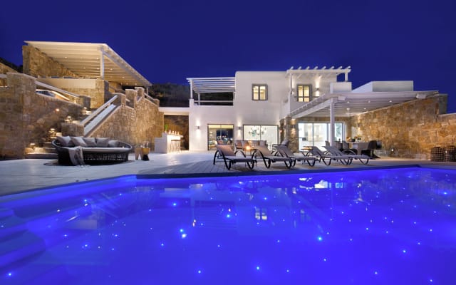 Belle villa avec vue sur Ornos, Mykonos