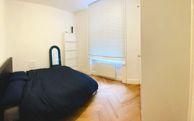 1 Bedroom in shared apartment. Chelsea. Renovated flat