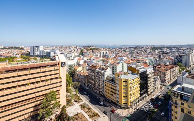 Sheraton Hotel Service Apartments(picoas)