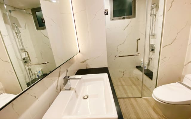 Incredibile piscina, strutture di alto livello appartamento 2brs a HCMC, deve provare una volta - Foto 15