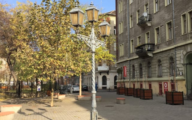 A sua casa espaçosa junto ao parque com uma varanda solarenga - Foto 18