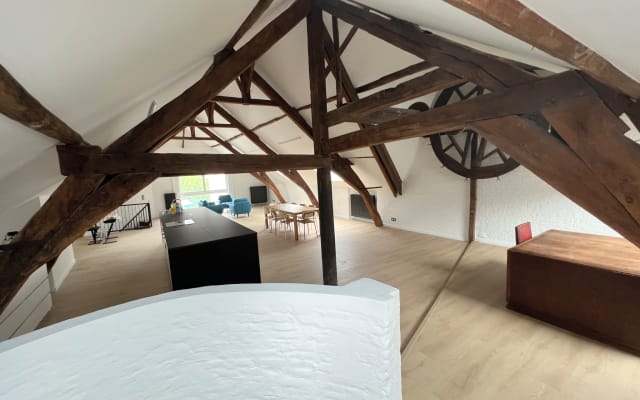 Zimmer 1 von 4 im Duplex-Loft im Zentrum