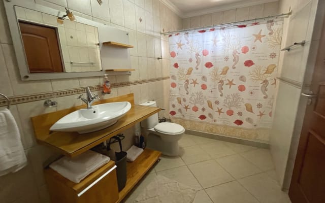 Lagun Vacation House/Villa with private Beach - Picture 18