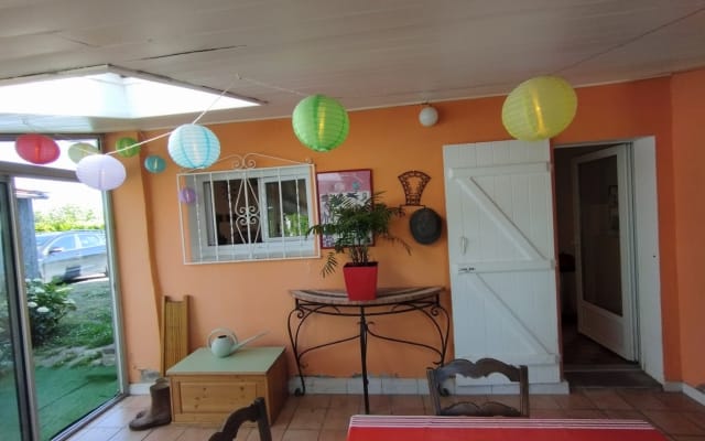 Casa típica de Chalossaise com telhado "Quoude de Paloume