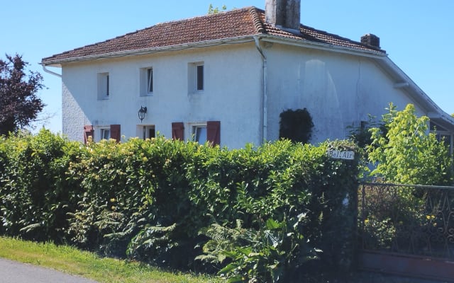 Casa típica de Chalossaise com telhado "Quoude de Paloume