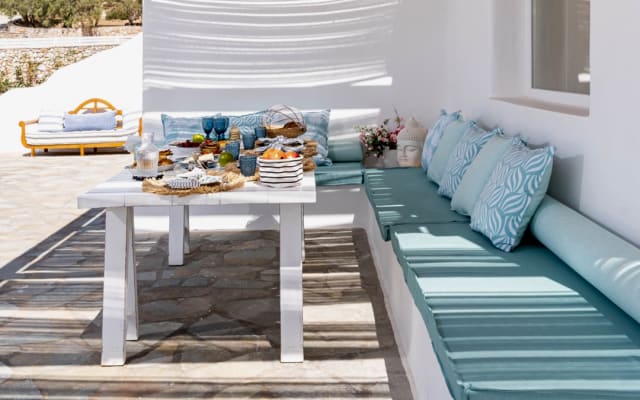 Villa Meliona | Neo-traditional seafront stone-house with epic sunsets - Picture 9