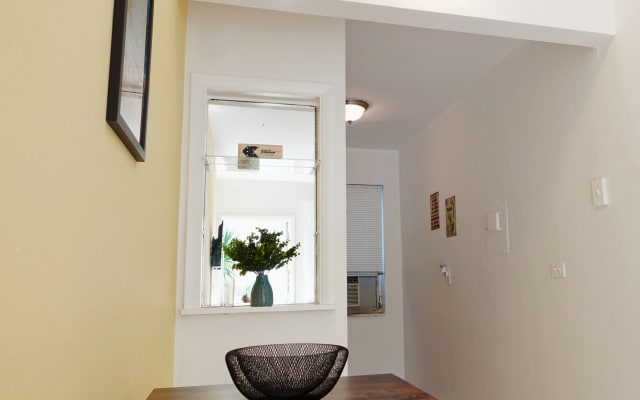 Charismatic 1 bdrm apartment in Miami minutes from Brickell