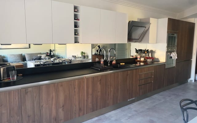 zimmer in einer standing wohnung hyper centre