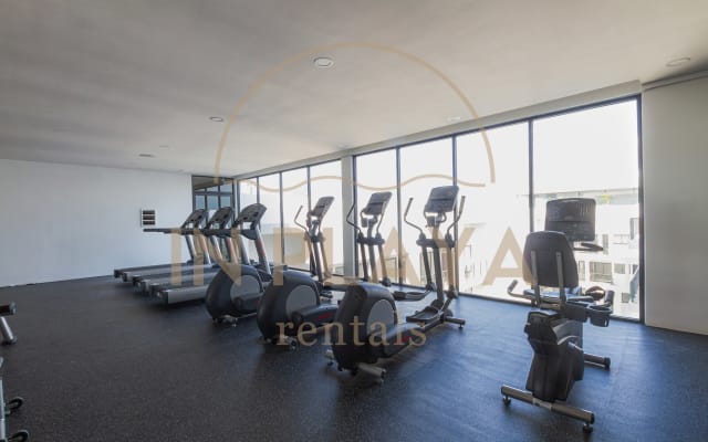 1BR Apt in Number 1 location IPANA 3 rooftop pools gym and rooftop bar with ocean view - Photo 14