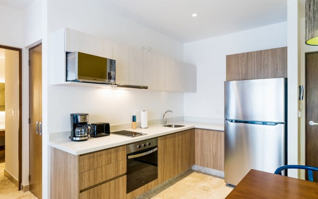1BR in #1 location !, 3rd floor, Condo IPANA, Brand new, 3 rooftop pools, gym and rooftop bar with ocean view - Photo 11