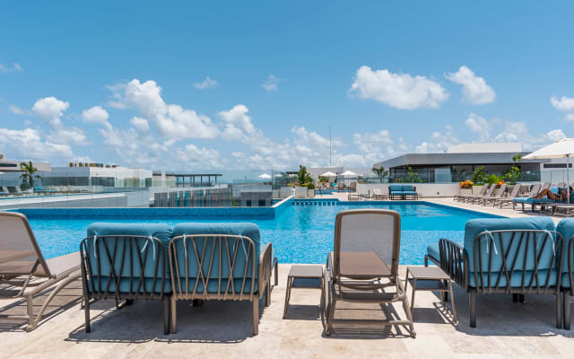 Habitación privada en el corazón de Playa w 4 piscinas, Gimnasio...