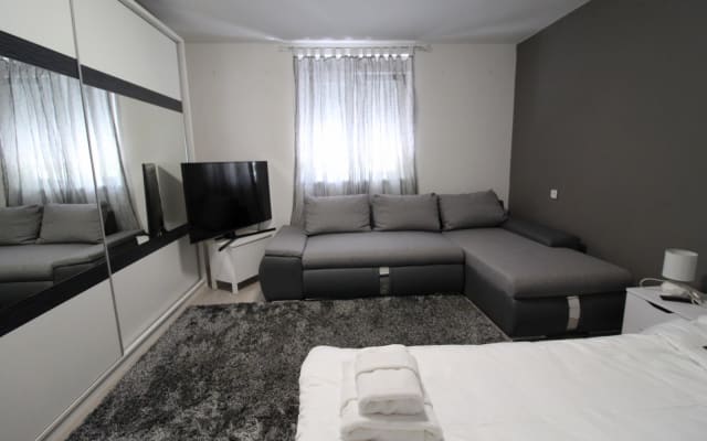 3-Zimmer-Wohnung mit Terrasse und PARKPLATZ - Foto 9